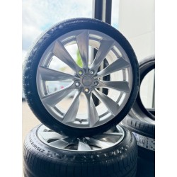 Complete Summer Wheel Set USED For Tesla Model 3