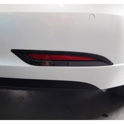 Insert décoratif antibrouillard arrière aspect carbone pour Tesla Model 3