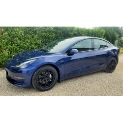 Pack Roues Complètes | Jantes 18 pouces  Japan Racing SL01 pour Tesla Model 3